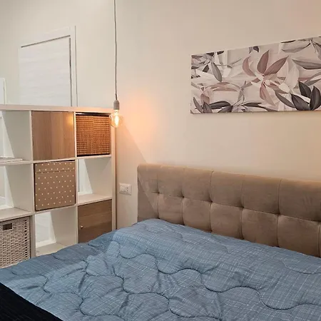 Stefany's House דירה *