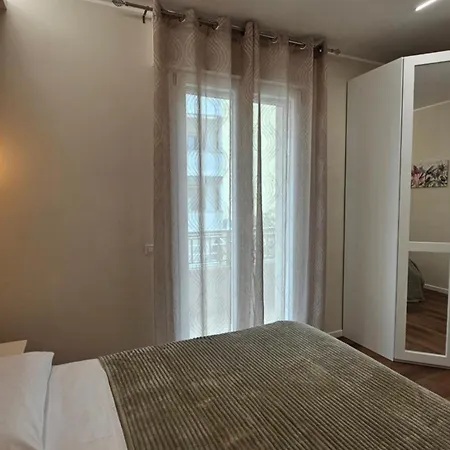 Stefany's House شقة